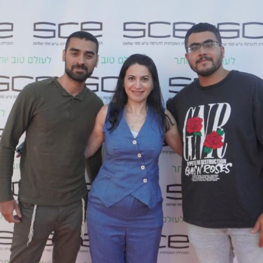 המפתחים והמרצה